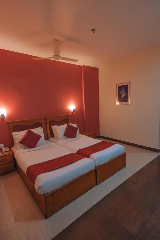 Deluxe Double Room room - Image 2