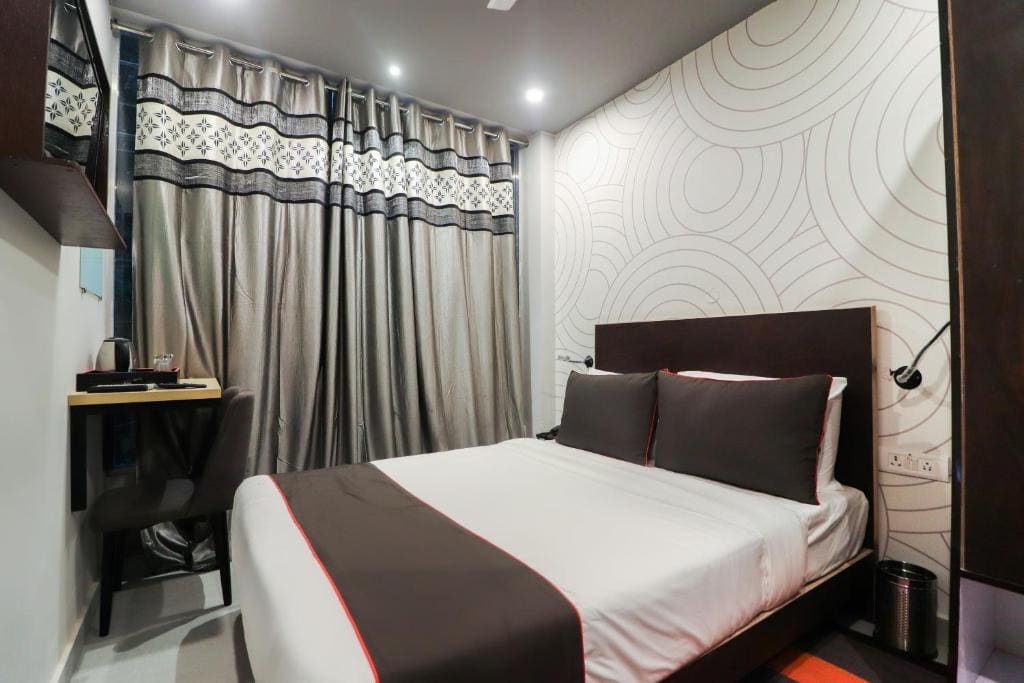 Classic Triple Room room - Image 3