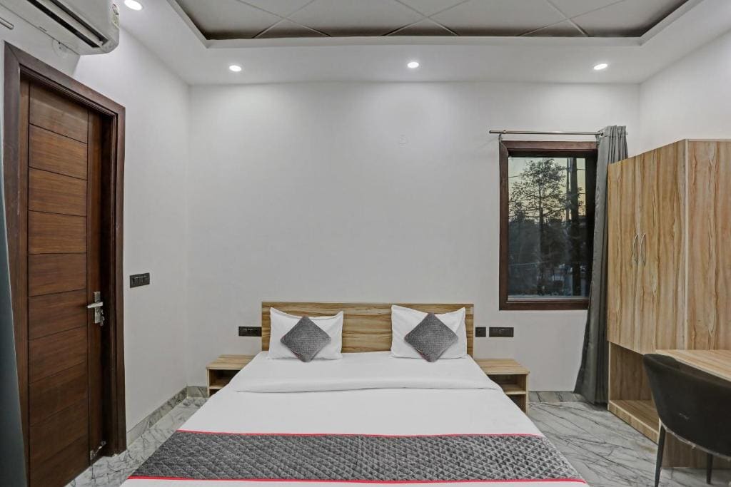 Classic Triple Room room - Image 1