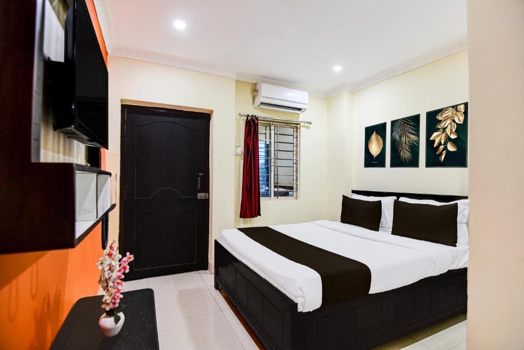 Classic Triple Room room - Image 2