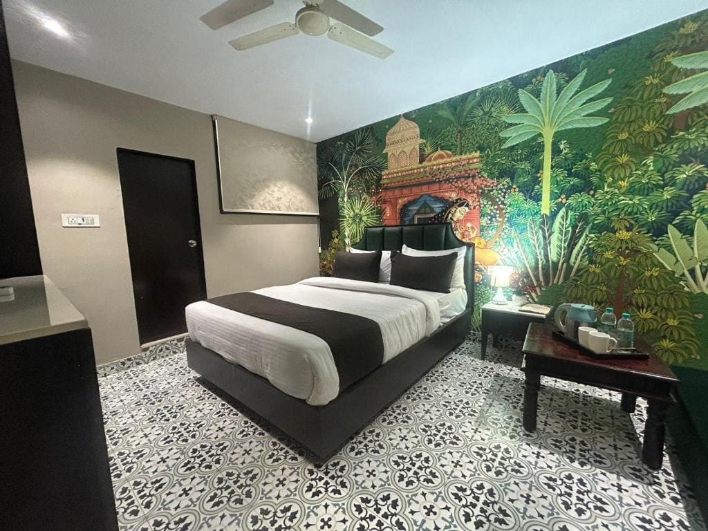 Classic Triple Room room - Image 2