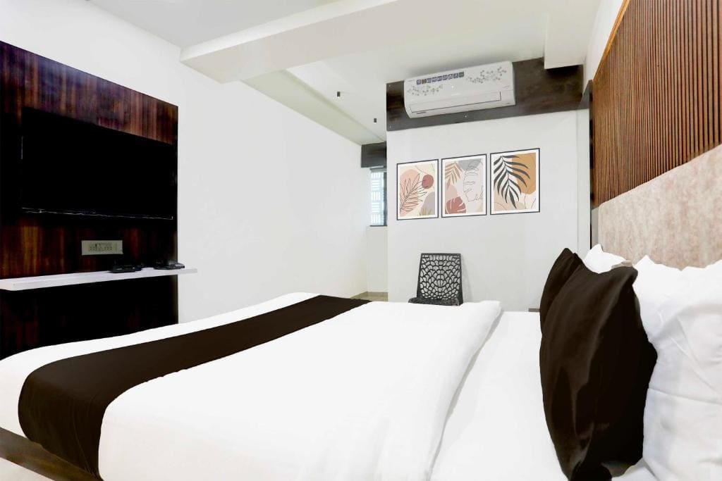 Classic Triple Room room - Image 1