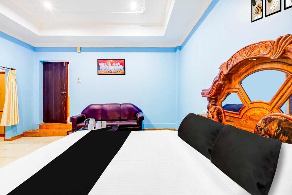 Classic Triple Room room - Image 2