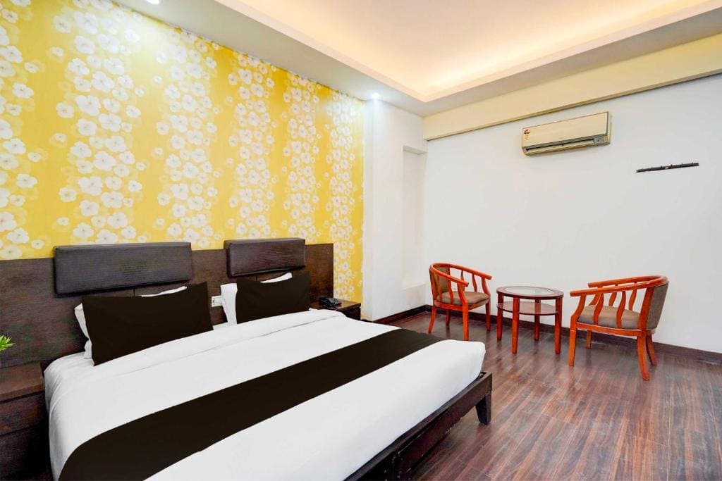 Classic Triple Room room - Image 2