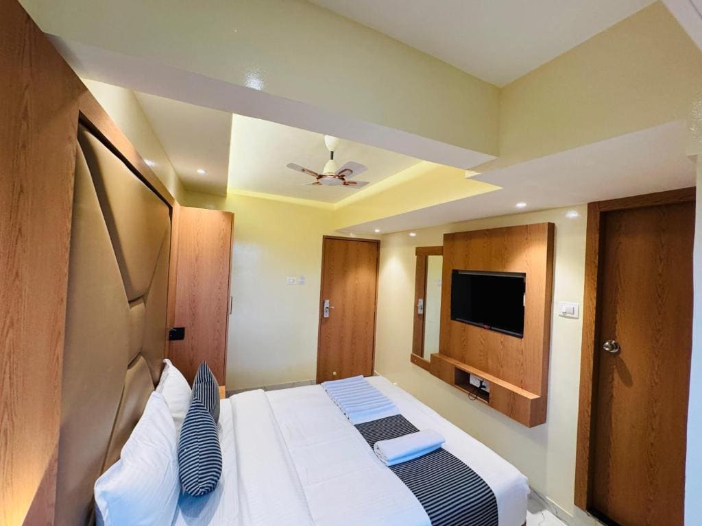 Standard Double Room room - Image 2