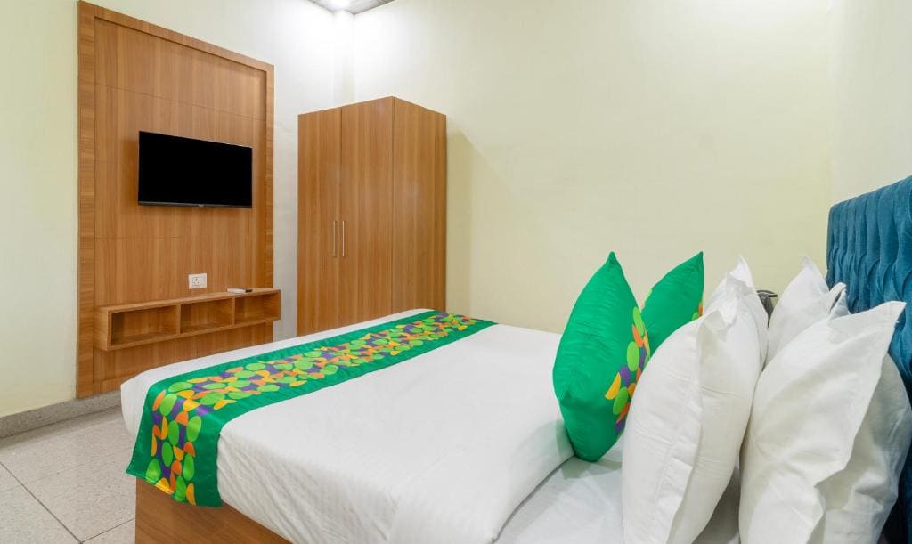 Economy Room room - Image 2