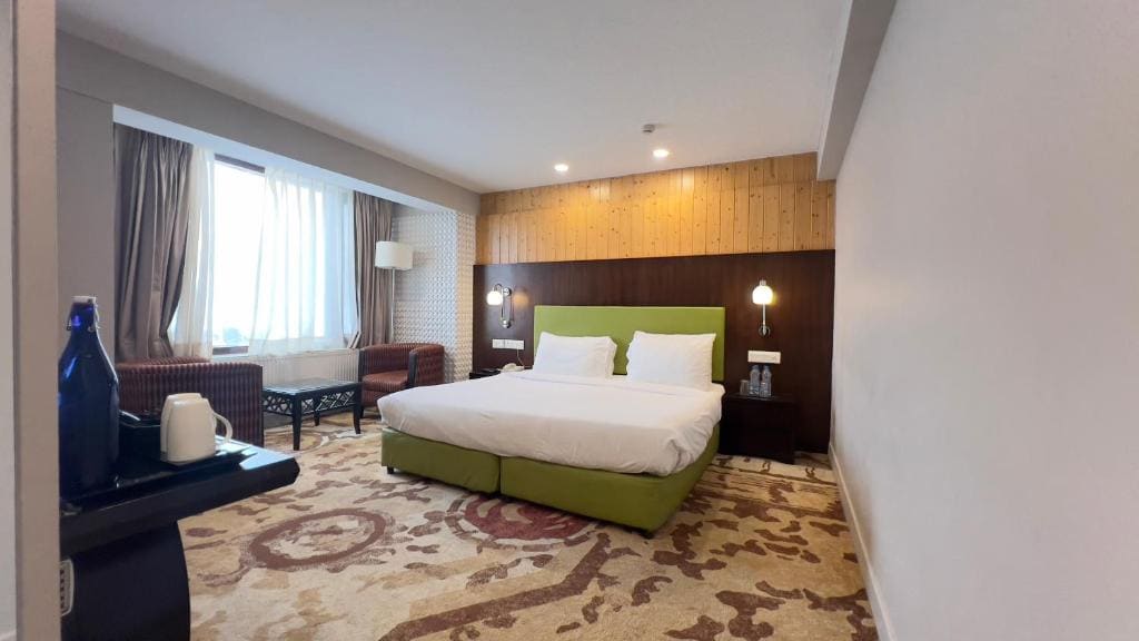 Superior Room room - Image 2