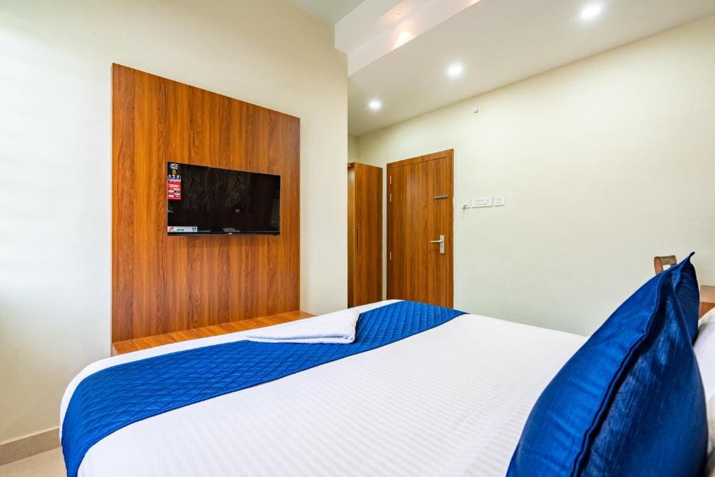 Deluxe Double Room room - Image 2