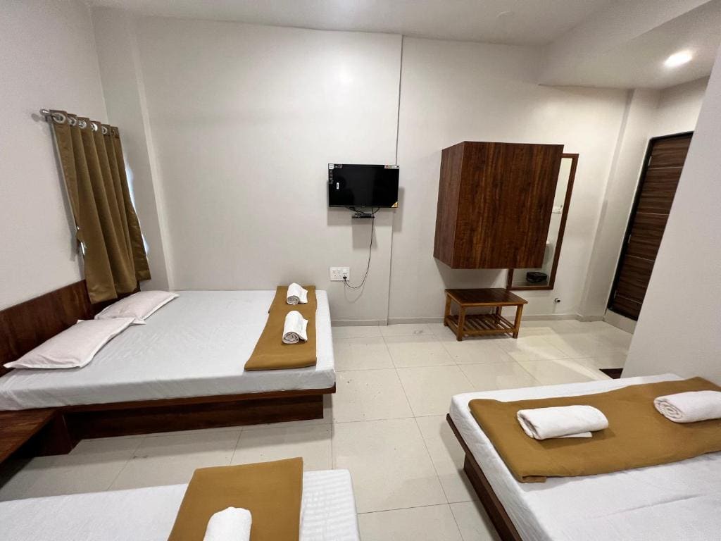 Family Non AC Room room - Image 1