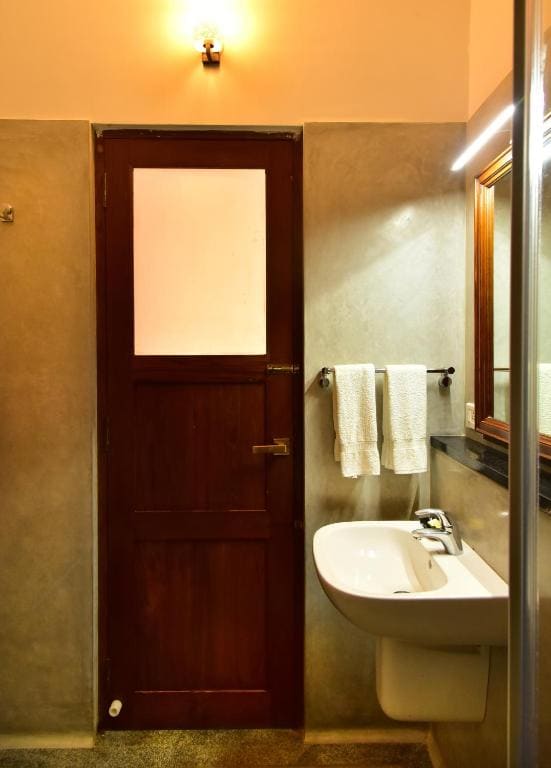 Superior Double Room room - Image 2