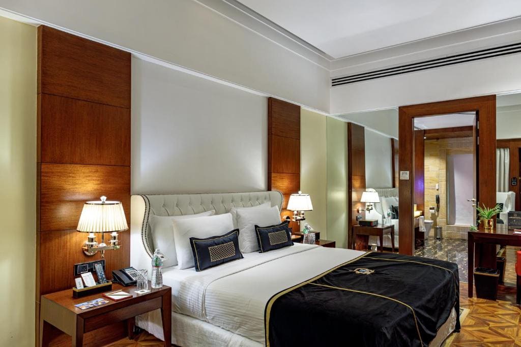 Luxury Resort King Room with Complimentary access to the Indoor Gaming Zone at Della Adventure Park room - Image 1