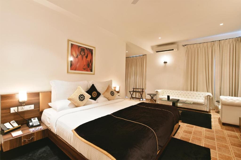 Della Resort Villa for 8 People with Complimentary access to the Indoor Gaming Zone at Della Adventure Park room - Image 1