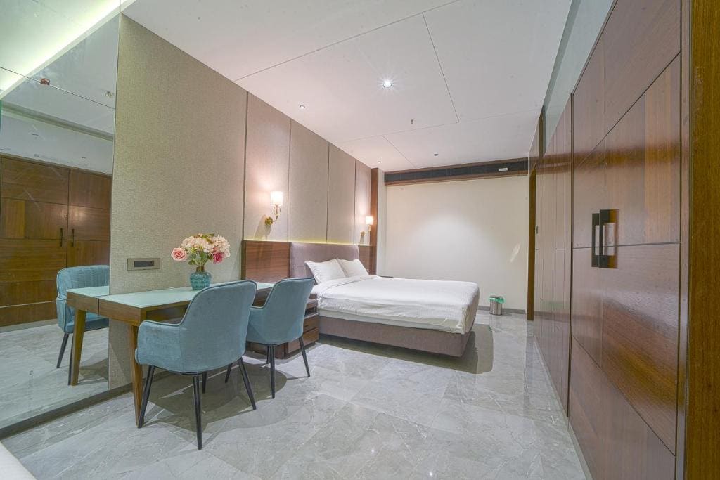 Presidential Suite room - Image 2
