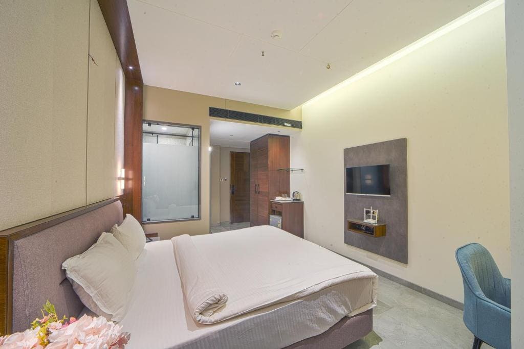 Suite room - Image 1
