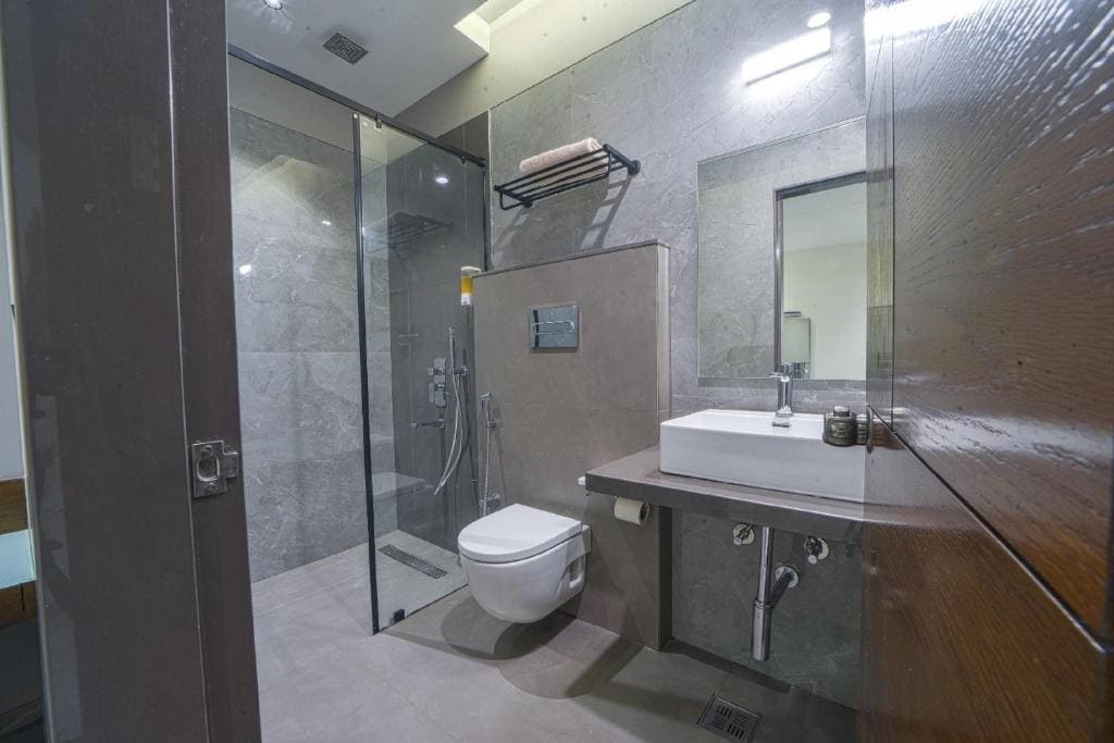 Suite room - Image 3