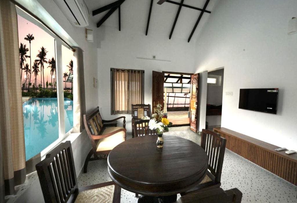 Suite room - Image 3