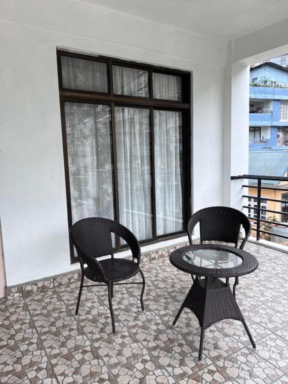 Suite with Balcony room - Image 2