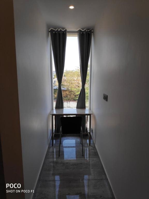 King Room room - Image 1