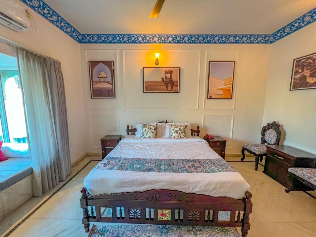 Deluxe Room room - Image 1