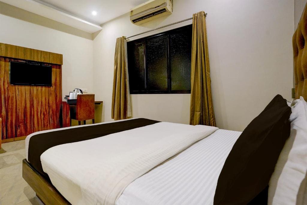 Classic Triple Room room - Image 3