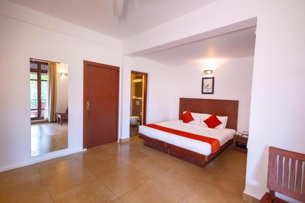 Two-Bedroom Villa room - Image 3