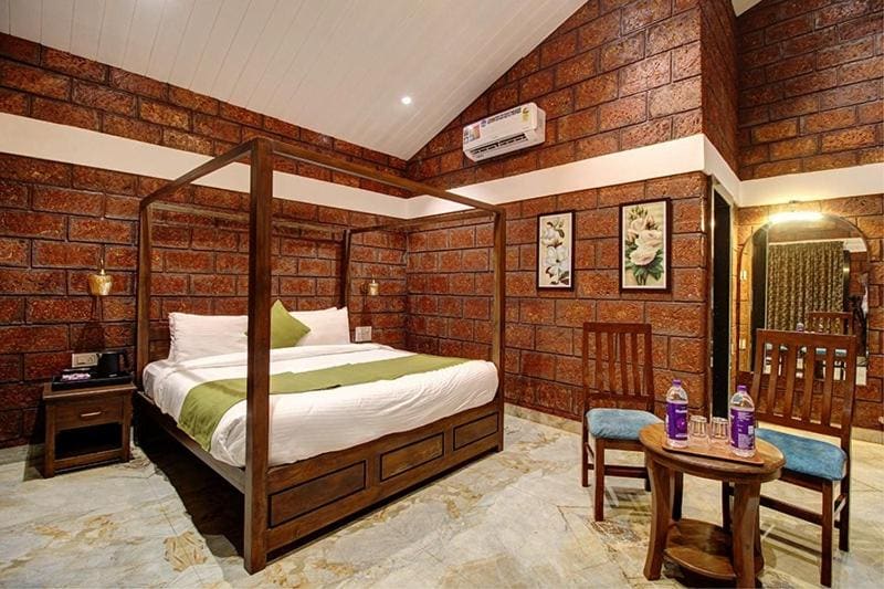 Villa room - Image 2
