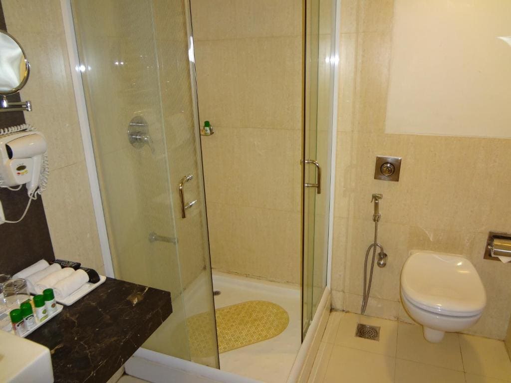 Executive Triple Room room - Image 2