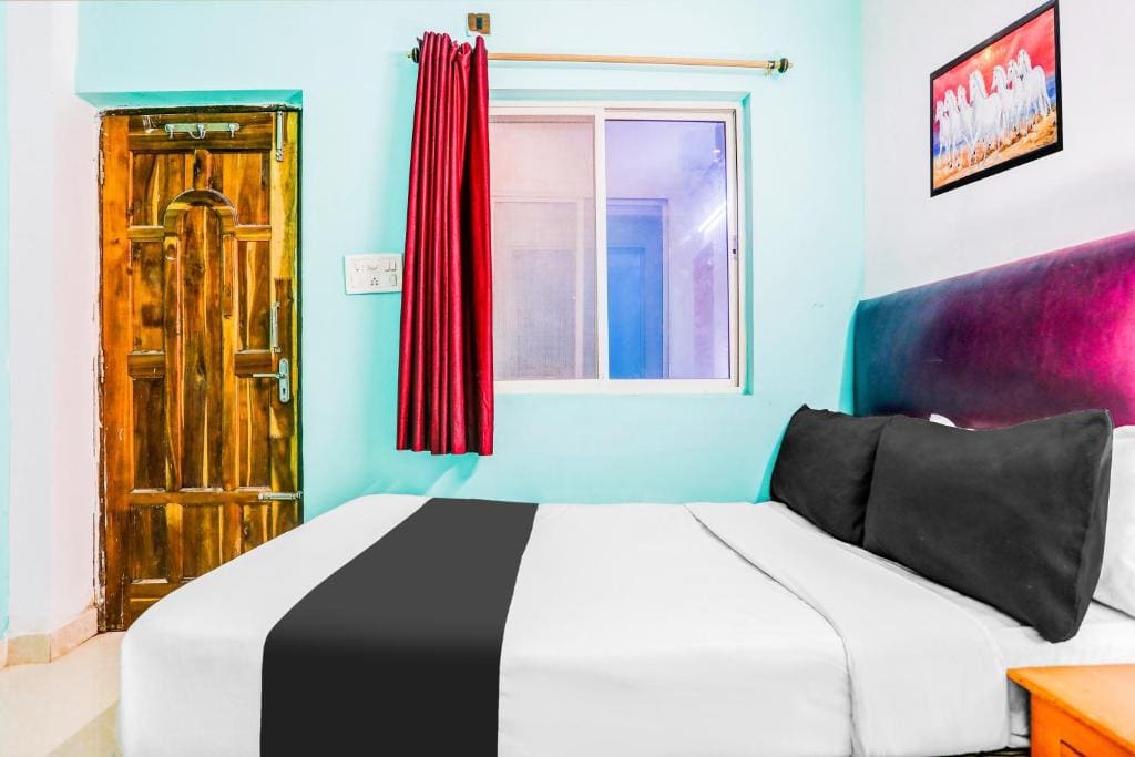 Standard Twin Room room - Image 3