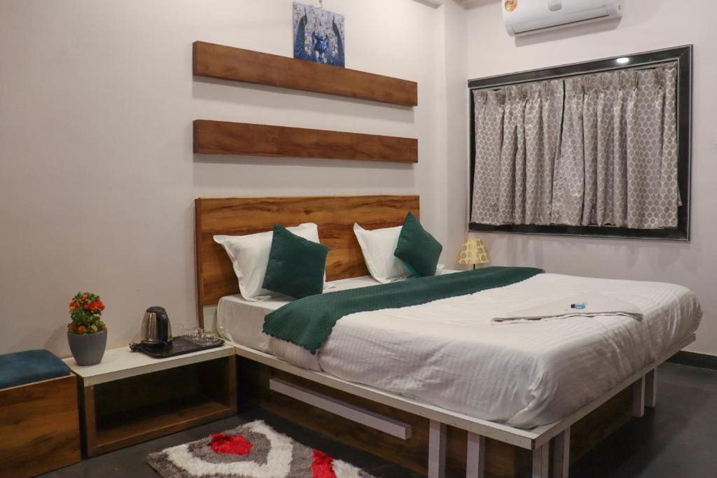 Two-Bedroom Suite room - Image 1