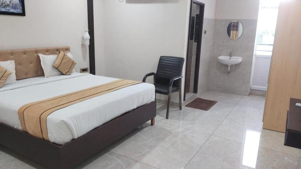 Deluxe Triple Room room - Image 1