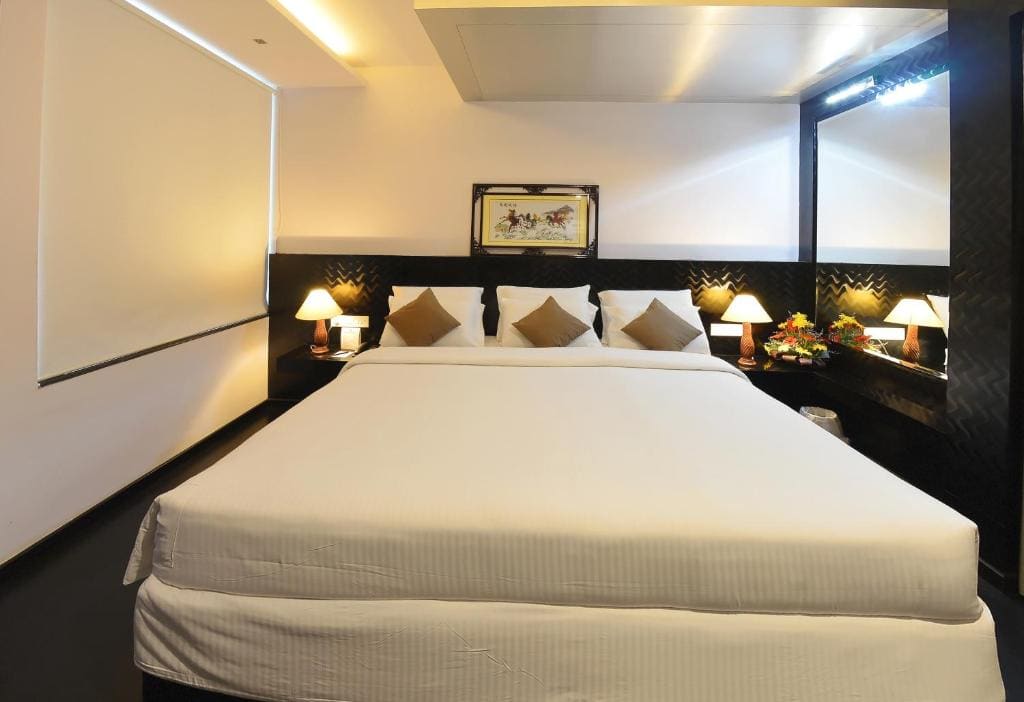 Suite room - Image 2