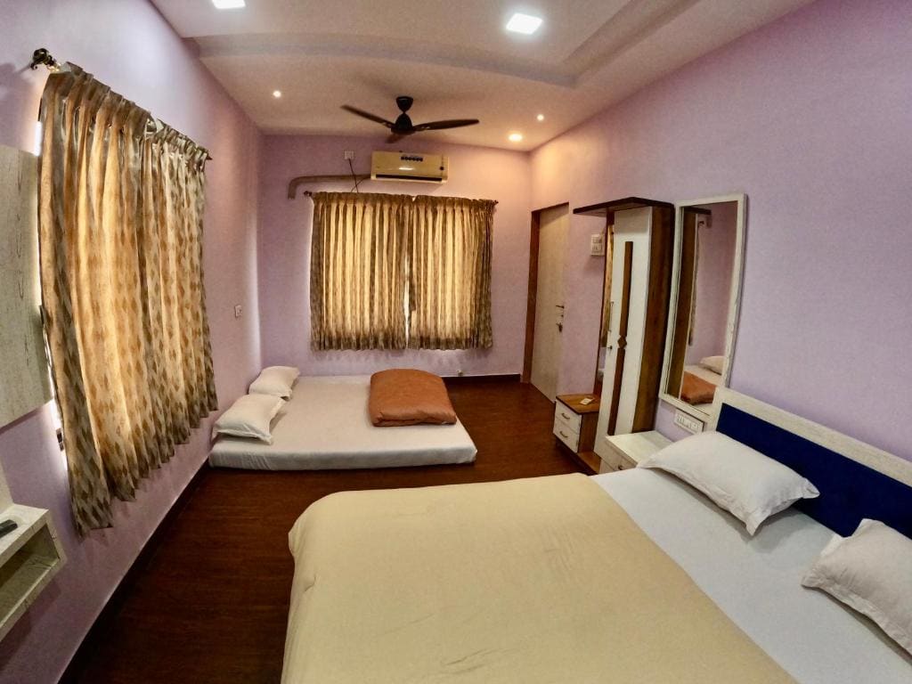 Twin Room with Garden View room - Image 1