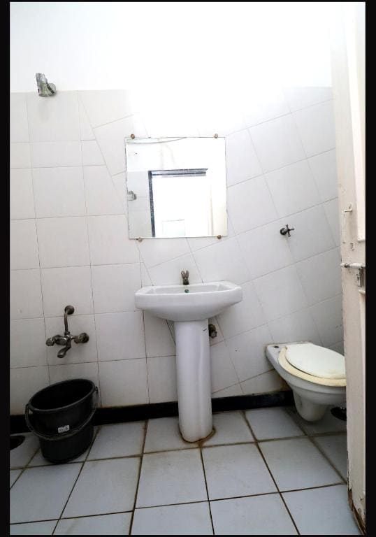 Executive Twin Room - AC room - Image 1