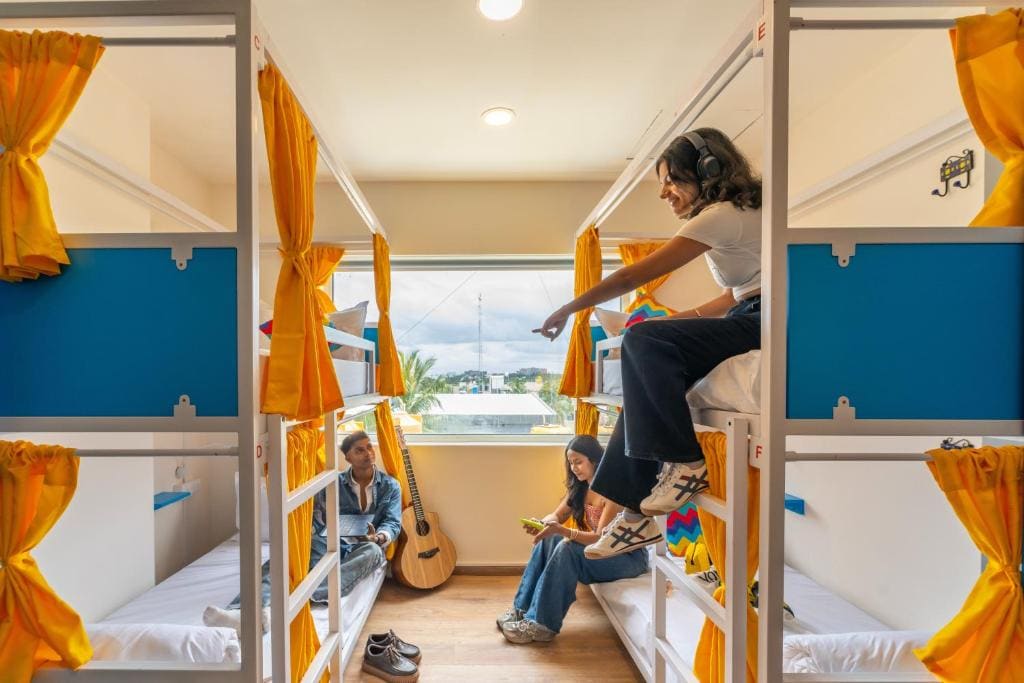 Bed in 6-Bed Mixed Dormitory Room room - Image 3