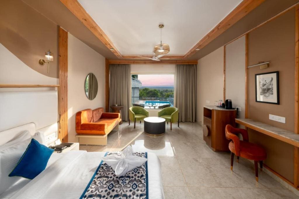 Superior Pool View Room room - Image 1
