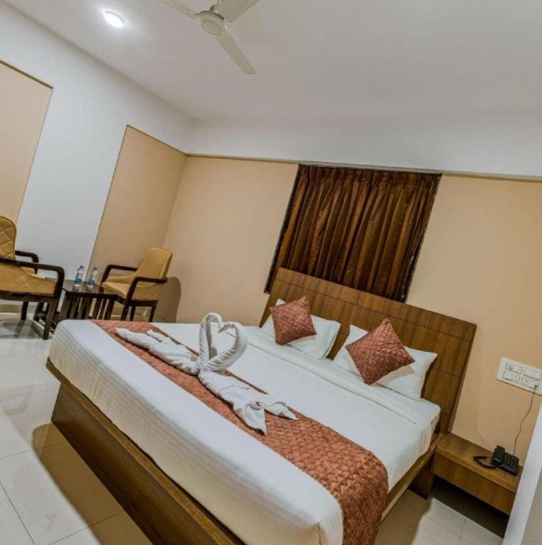 Standard Queen Room room - Image 1