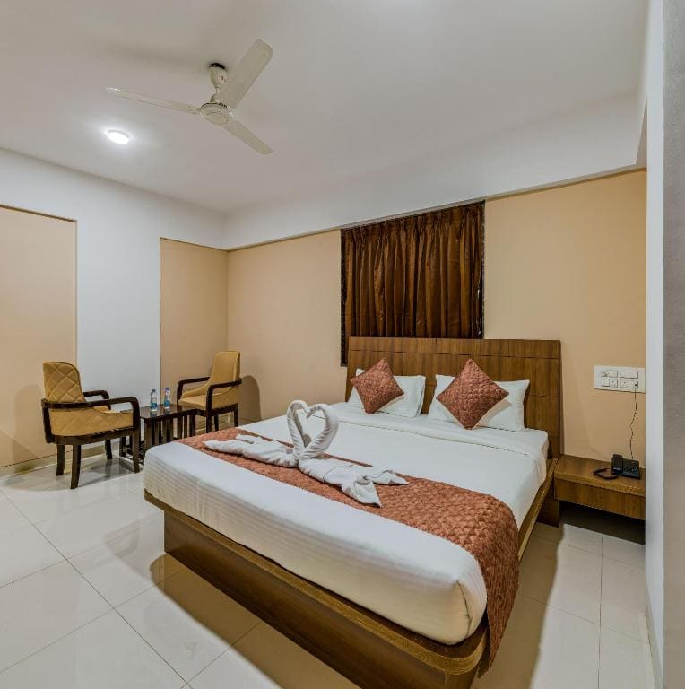 Superior Queen Room room - Image 1