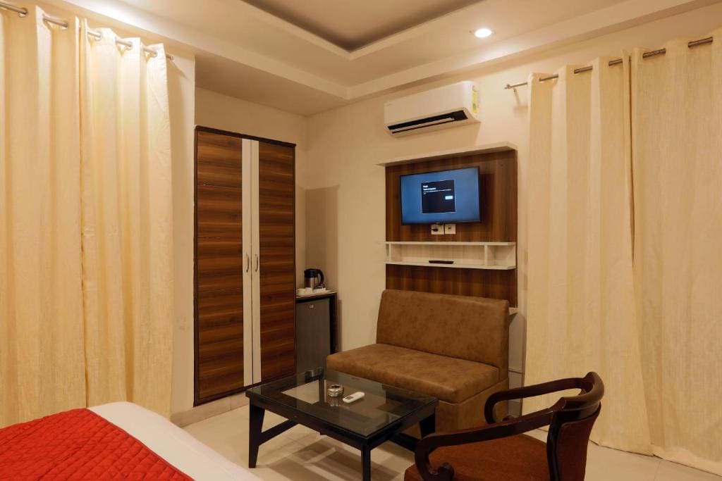 Deluxe Double Room room - Image 1