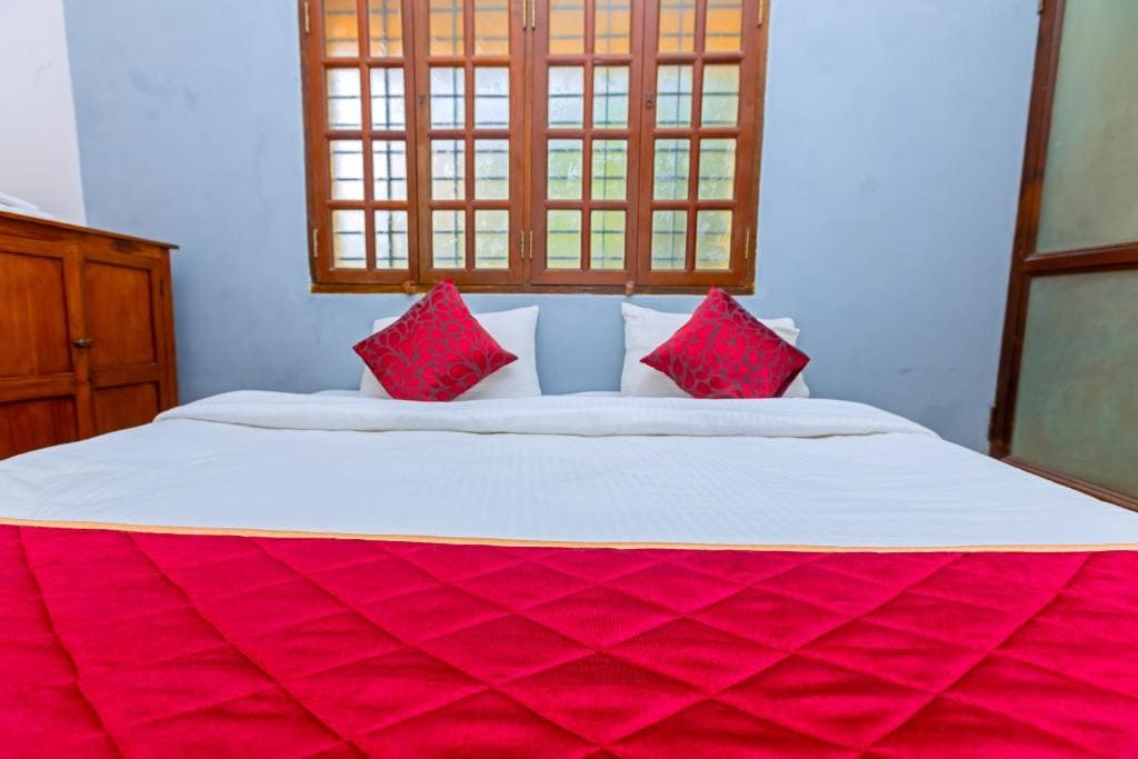 Economy Double Room room - Image 1