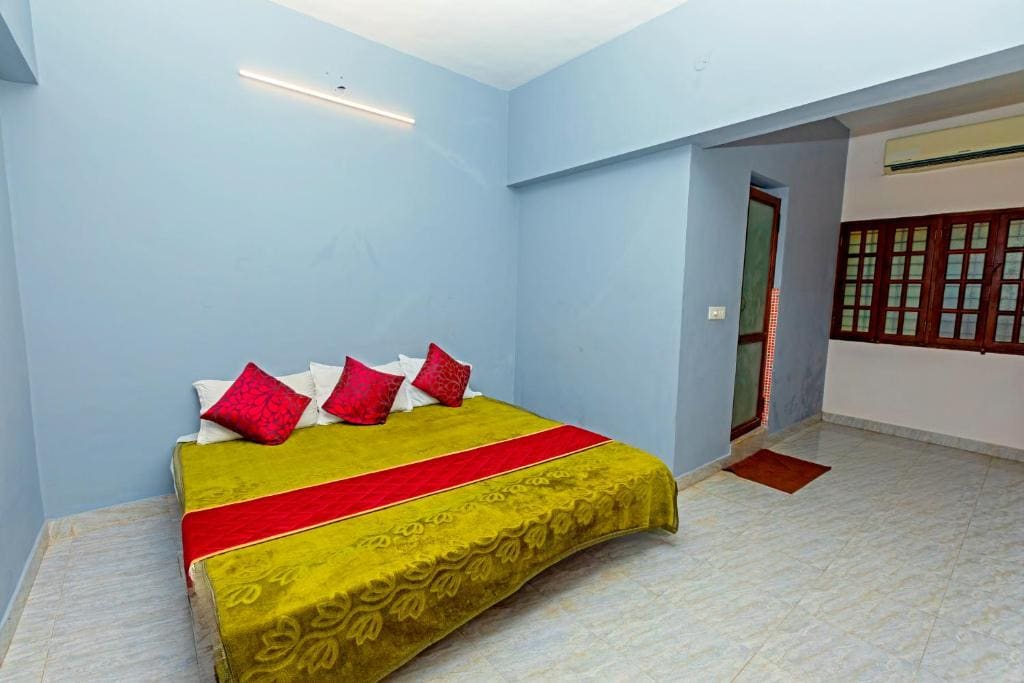 Two-Bedroom Family Apartment room - Image 3