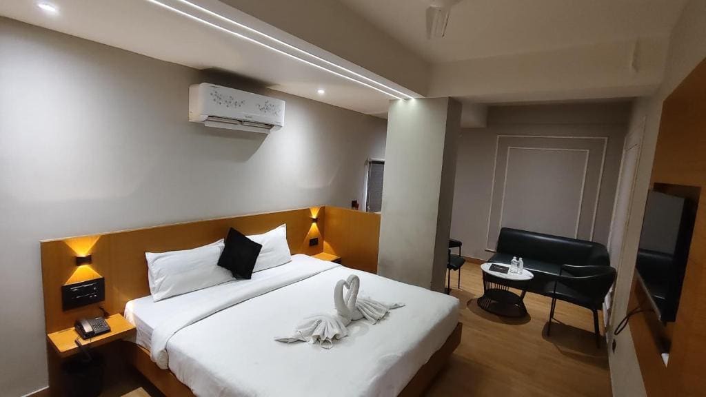 Suite room - Image 2