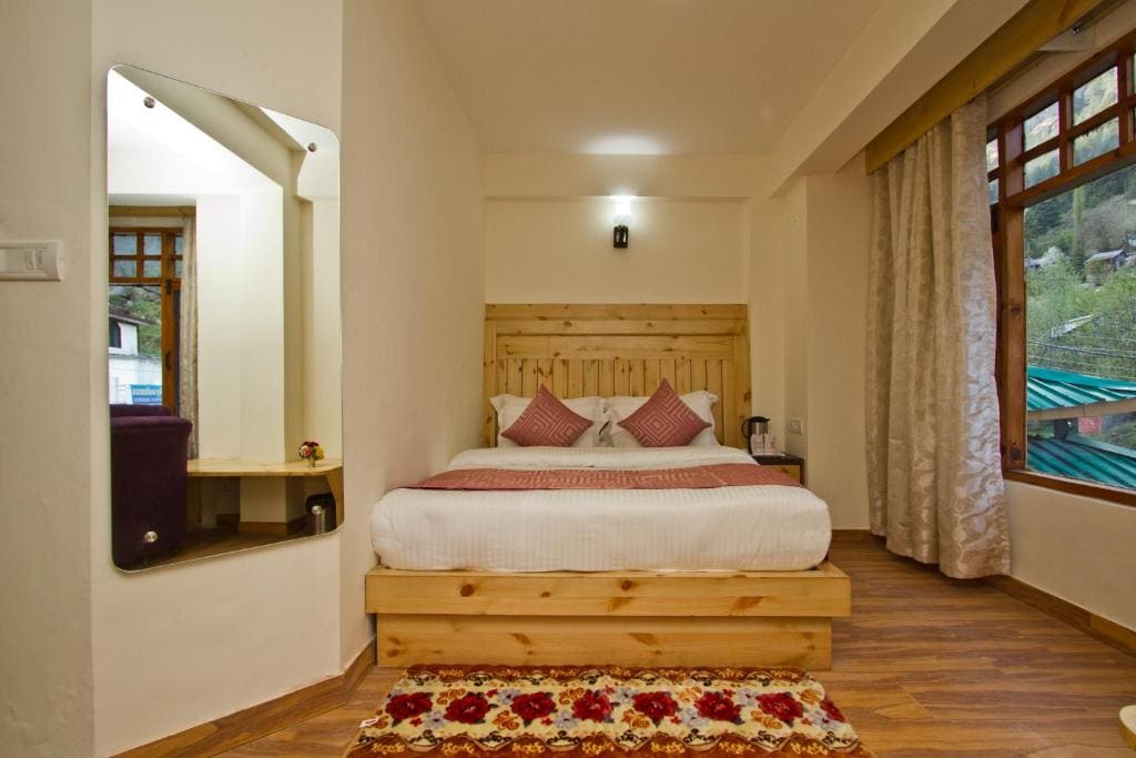 Family Room room - Image 1