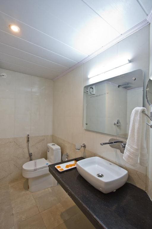Deluxe Room room - Image 2