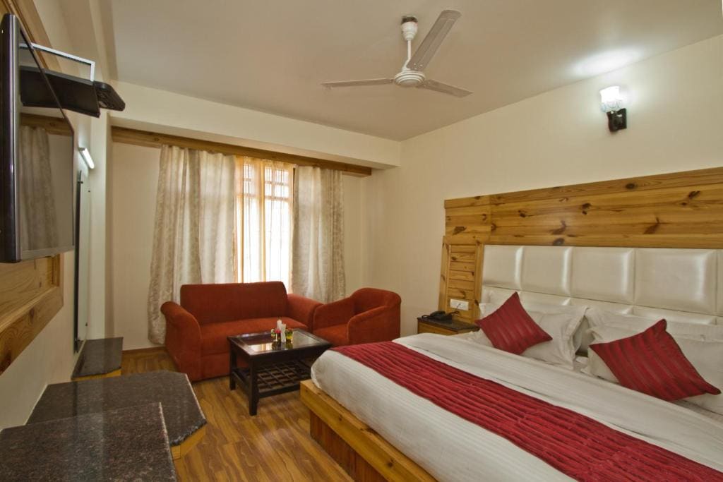 Superior Double Room room - Image 1
