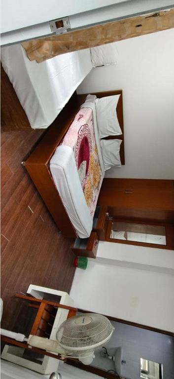Family Room room - Image 2