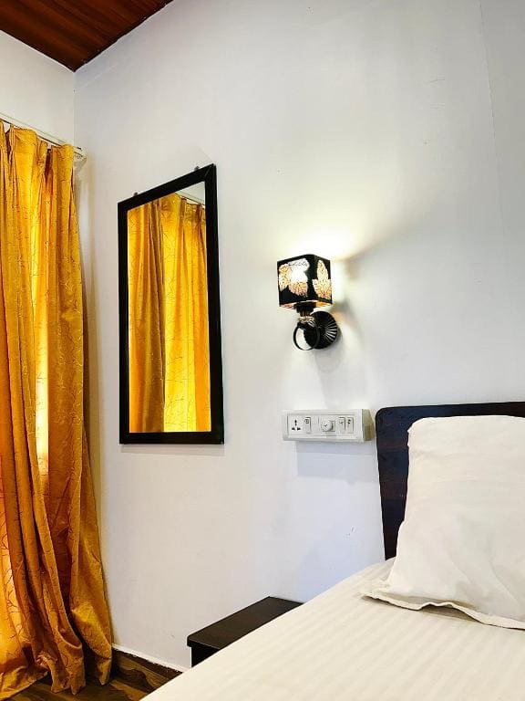 Studio with Terrace room - Image 3