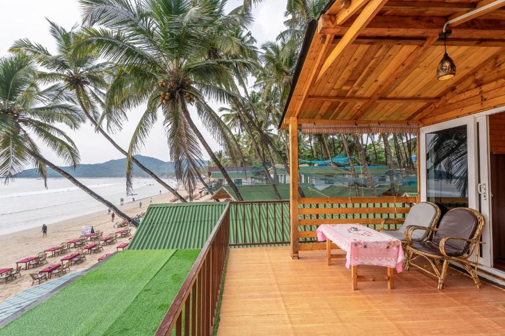 Deluxe Double Room with Balcony and Sea View room - Image 1