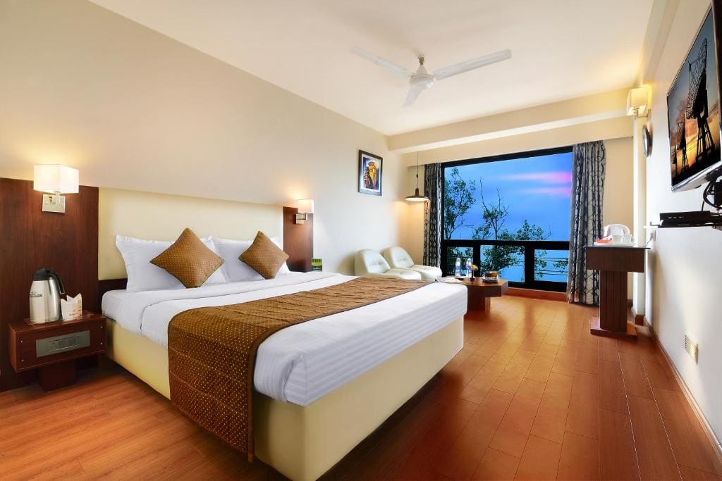 Deluxe Double Room room - Image 3