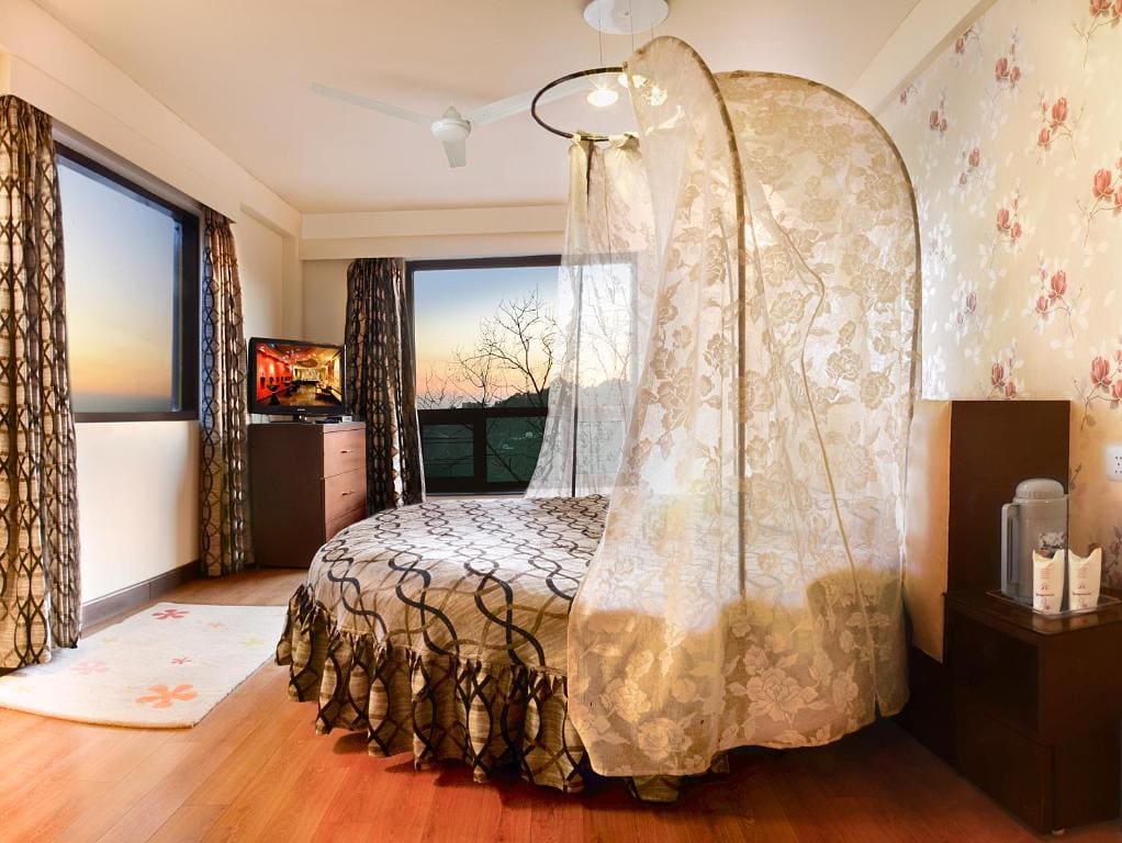 Honeymoon Special room - Image 1