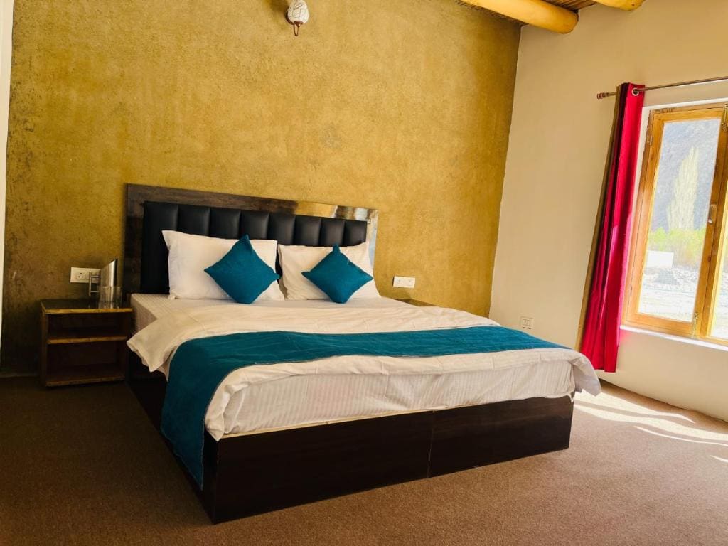 Deluxe Double Room room - Image 1